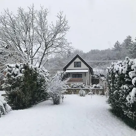 Holiday home Valley Vendeghaz A Betekints-voelgyben Veszprem
