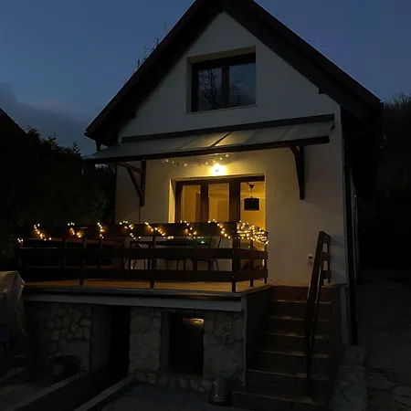Valley Vendeghaz A Betekints-voelgyben Holiday home *